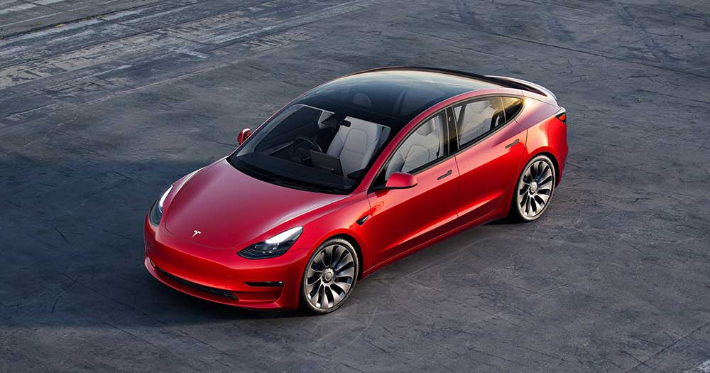 Tesla Model 3 en av de bästa elbilarna