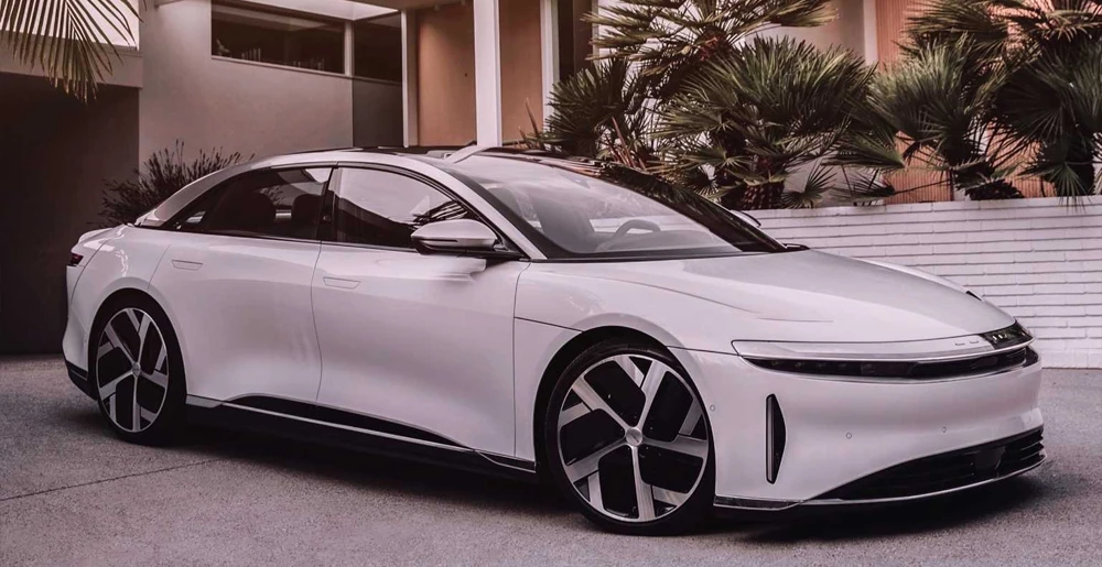 Lucid Air Touring Elbilarna med längst räckvidd