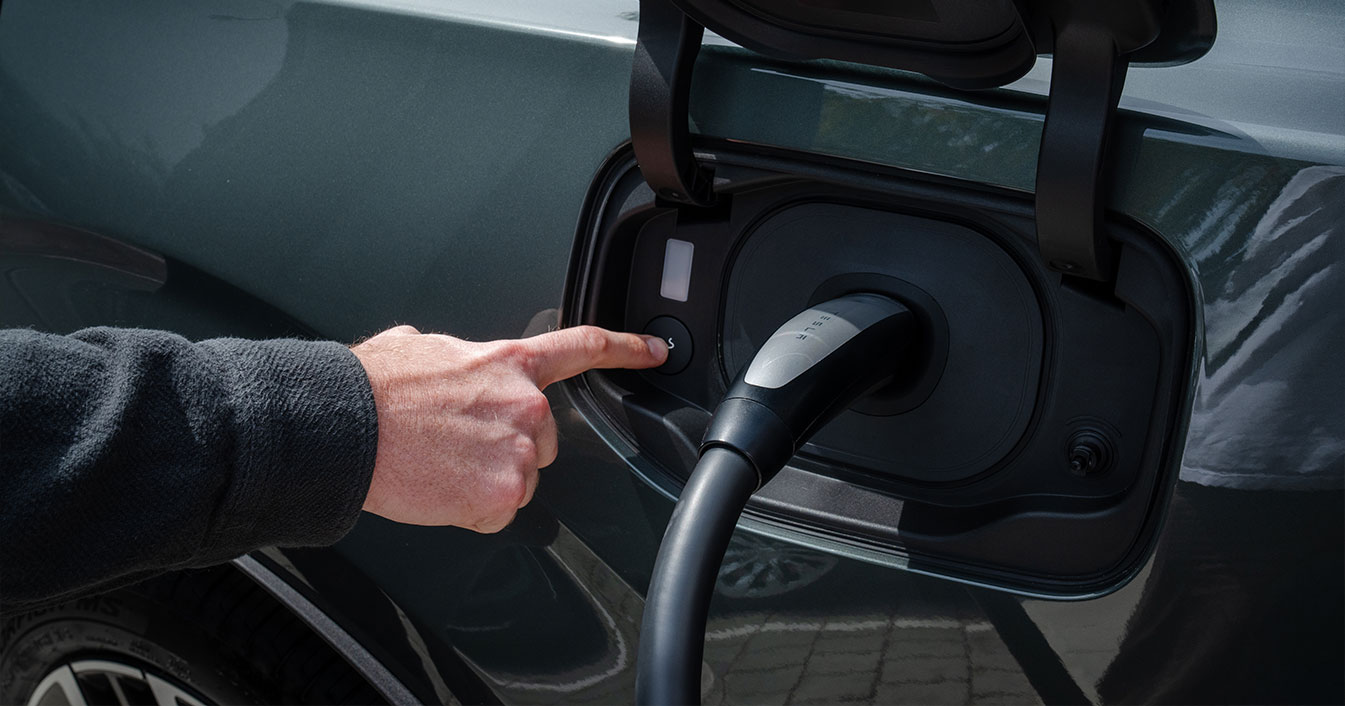 Tesla Supercharger Volvo